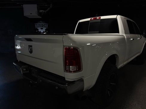 Used 2016 RAM 3500 Laramie w/ Cold Weather Group AWD/4WD image 6