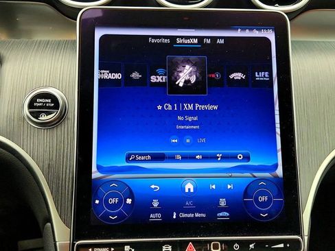 Used 2024 Mercedes-Benz GLC 300 4MATIC image 18