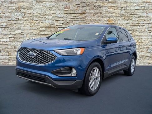 Used 2023 Ford Edge SEL w/ Convenience Package AWD/4WD image 5