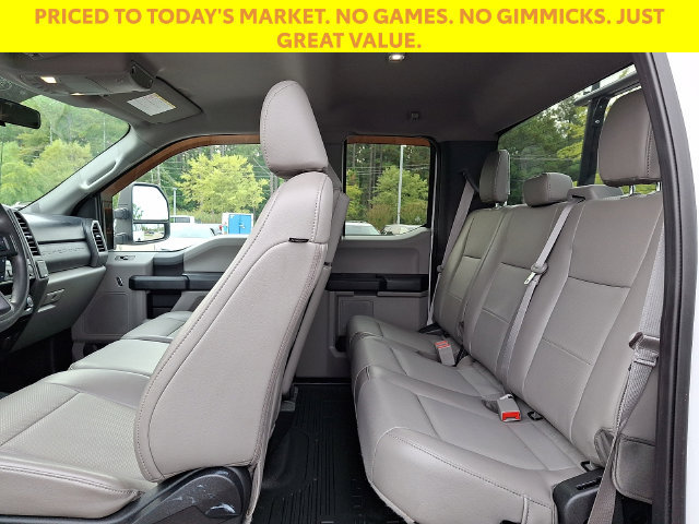 Used 2019 Ford F250 XL w/ STX Appearance Package AWD/4WD image 12