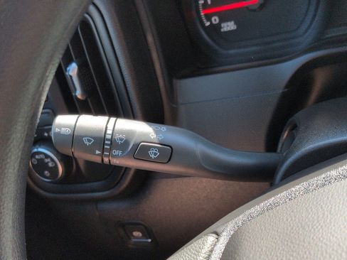 Used 2026 Chevrolet Silverado 2500 Custom image 30