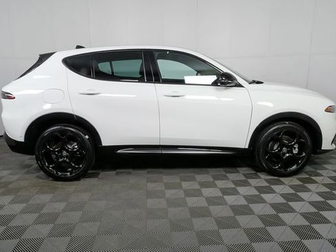 New 2026 Alfa Romeo Tonale w/ Red Premium Package AWD/4WD image 28