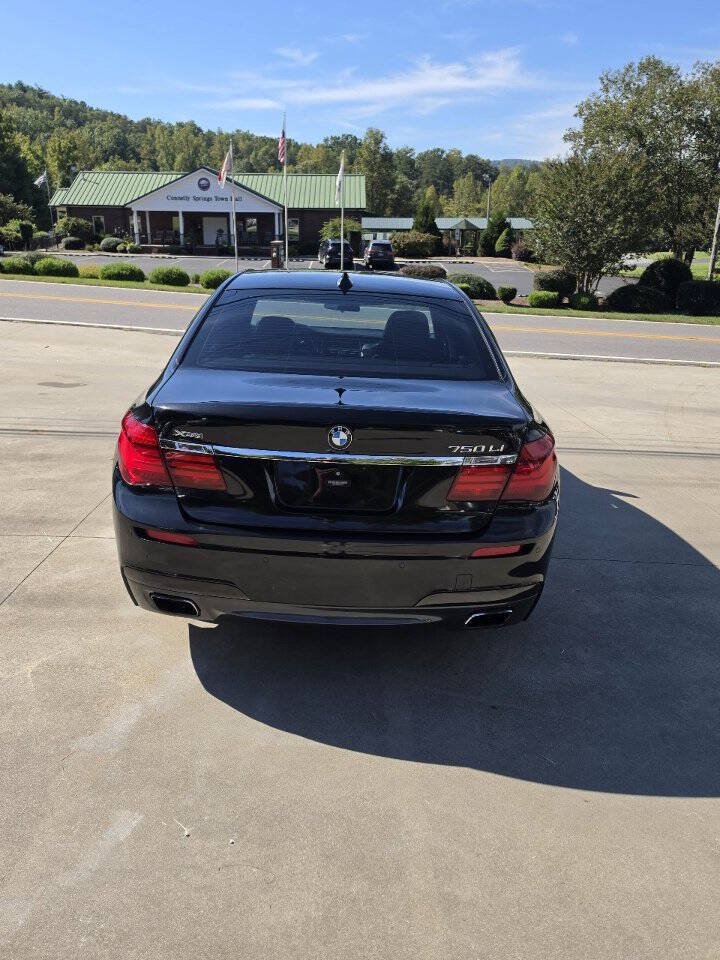 Used 2013 BMW 750Li xDrive AWD/4WD image 4