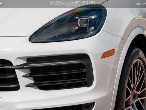 Used 2020 Porsche Cayenne image 57