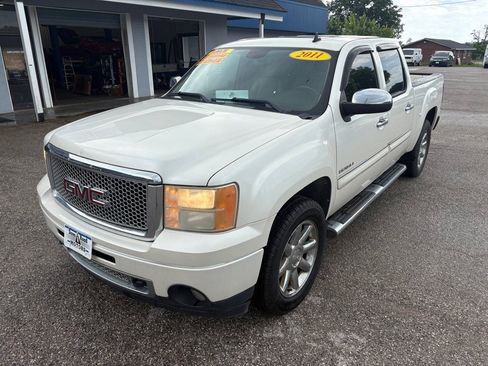 Used 2011 GMC Sierra 1500 Denali RWD image 7