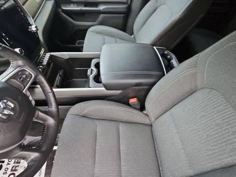Used 2019 RAM 1500 Big Horn AWD/4WD image 11