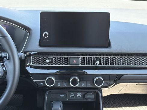 Used 2024 Honda Civic Touring image 18