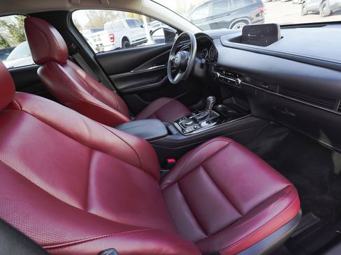 Used 2024 MAZDA CX-30 AWD 2.5 S w/ Preferred Package image 40