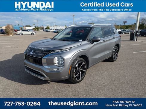 Used 2022 Mitsubishi Outlander SEL image 1