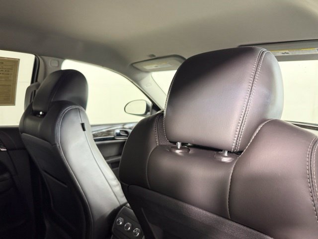 Used 2014 Buick Enclave Leather FWD image 30