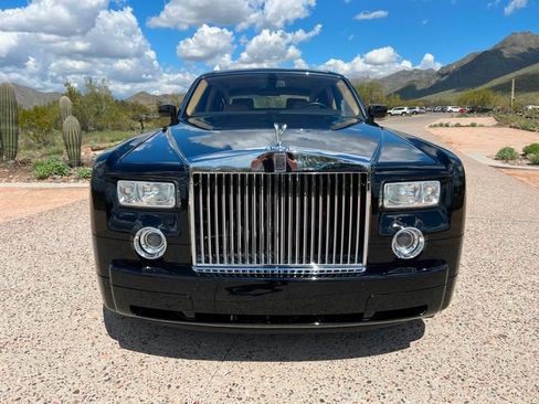 Used 2004 Rolls-Royce Phantom Sedan RWD image 11