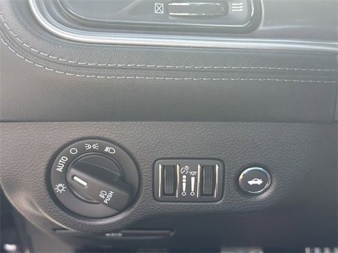 Used 2021 Dodge Challenger R/T Scat Pack w/ Dynamics Package image 26