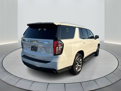 Used 2022 Chevrolet Tahoe LT w/ Luxury Package image 6