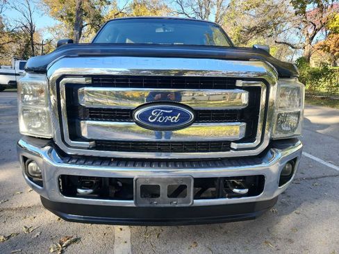 Used 2012 Ford F250 Lariat w/ Lariat Ultimate Pkg image 2