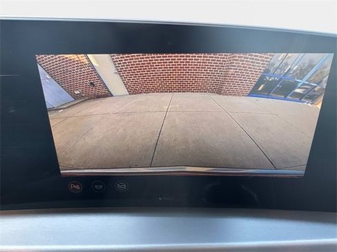 New 2025 Cadillac Lyriq Luxury image 17