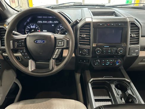 Certified 2020 Ford F250 XLT w/ XLT Premium Package image 10