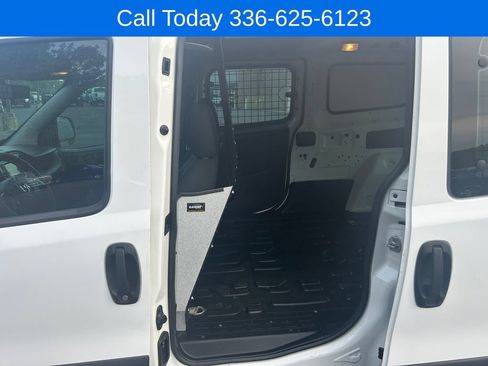 Used 2019 RAM ProMaster City Tradesman FWD image 12