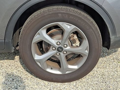 Used 2025 Ford Escape ST-Line Select AWD/4WD image 6