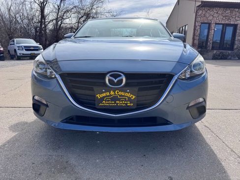 Used 2016 MAZDA MAZDA3 i Sport image 2