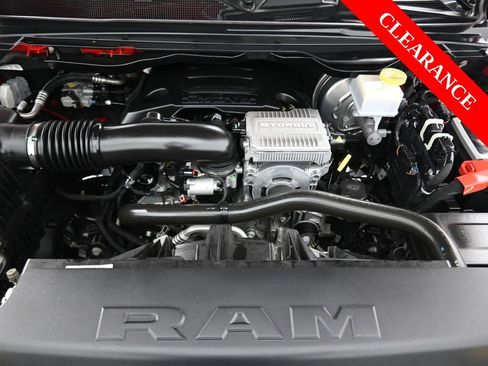 Used 2024 RAM 1500 Laramie image 11