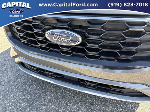 Used 2023 Ford Escape ST-Line w/ Tech Pack #1 image 10