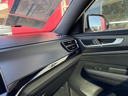 New 2026 Volkswagen Atlas Cross Sport SEL image 24