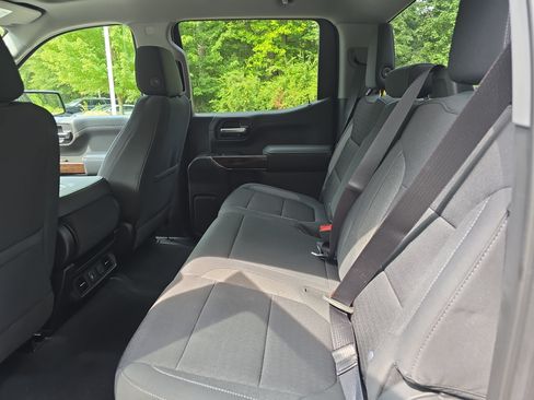 Used 2020 GMC Sierra 1500 SLE w/ SLE Value Package AWD/4WD image 13