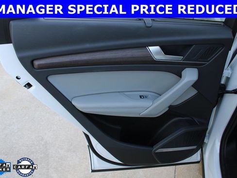 Used 2024 Audi Q5 2.0T Prestige w/ Prestige Package image 26