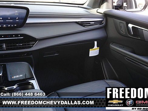 New 2026 Buick Enclave Sport Touring w/ Power Package FWD image 35
