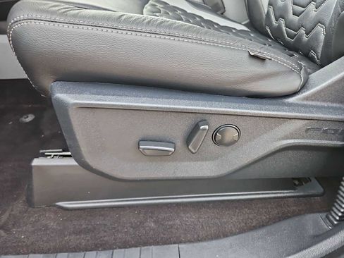 Used 2022 Ford F150 XLT w/ Equipment Group 302A High image 17