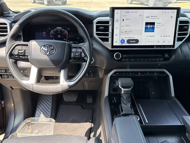 Used 2024 Toyota Tundra Platinum AWD/4WD image 14