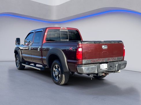 Used 2011 Ford F250 Lariat w/ Chrome Pkg image 11