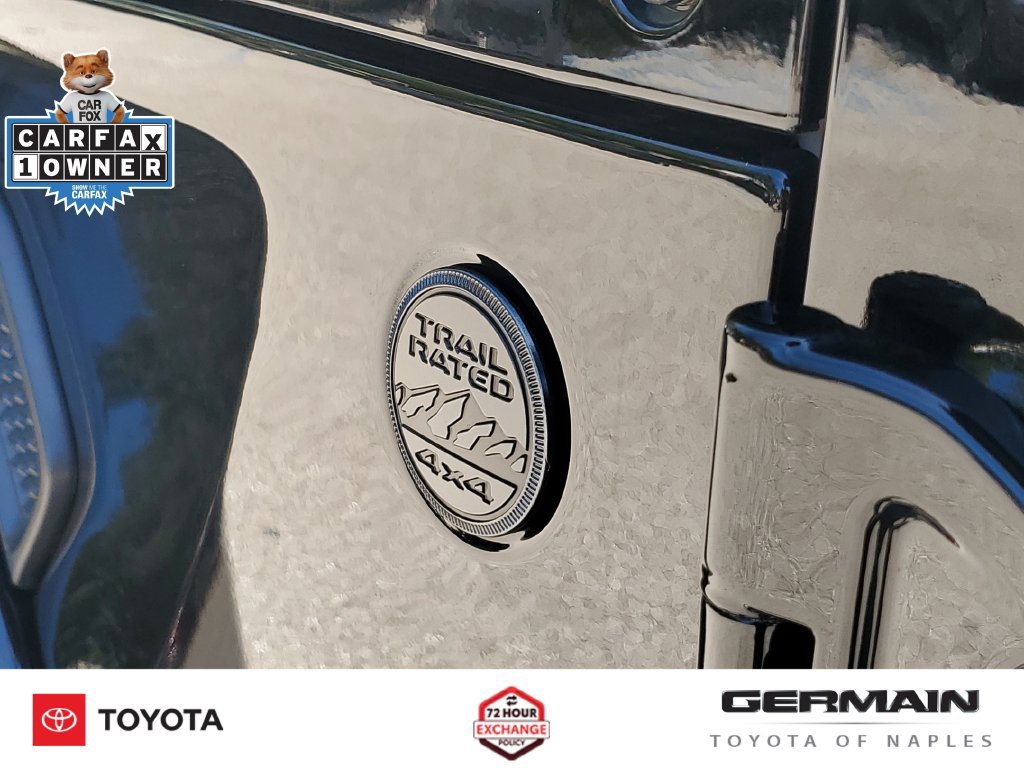 Used 2026 Jeep Wrangler Unlimited Sahara AWD/4WD image 18