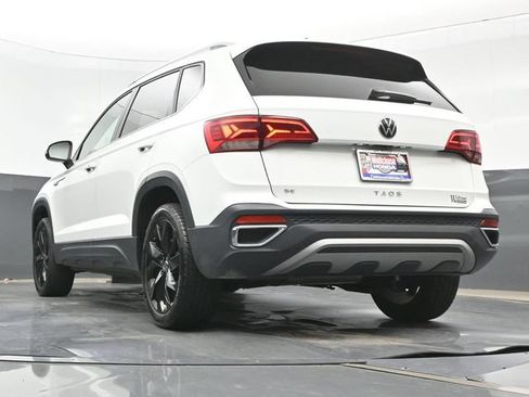 Used 2024 Volkswagen Taos SE FWD image 23