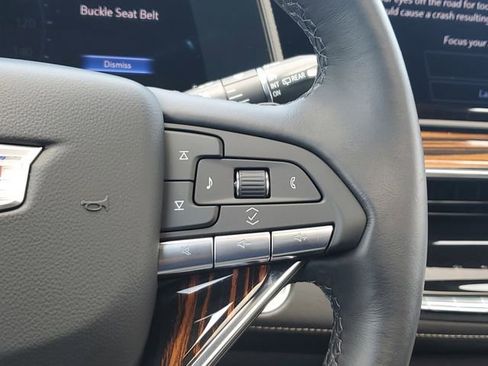 Certified 2024 Cadillac Escalade ESV Premium Luxury RWD image 35