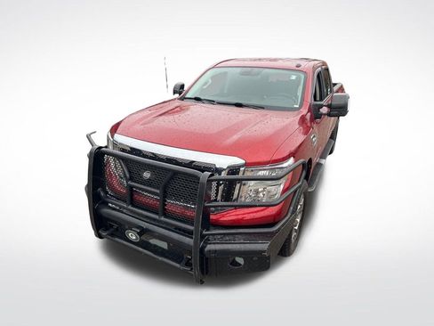 Used 2019 Nissan Titan SV w/ SV Convenience Package image 34