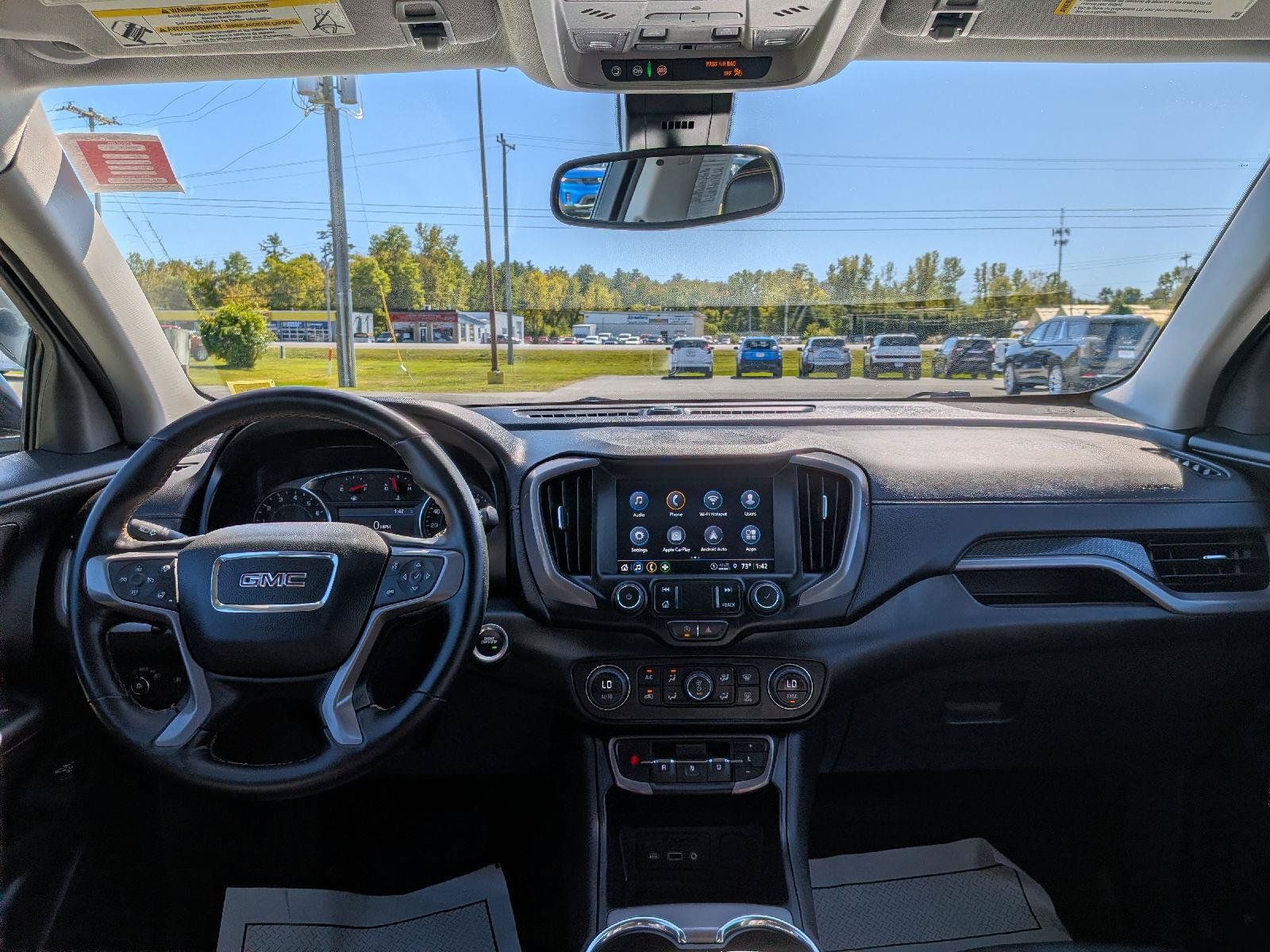 Used 2024 GMC Terrain AT4 w/ LPO, Floor Liner Package AWD/4WD image 23