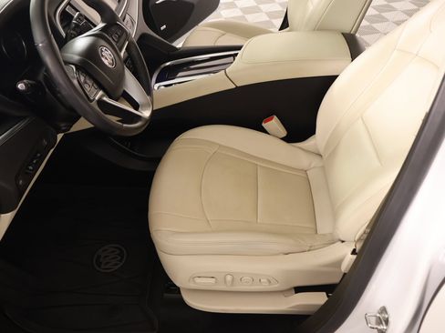 Used 2023 Buick Enclave Premium w/ Experience Buick Package FWD image 11