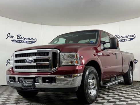 Used 2006 Ford F250 XLT image 2