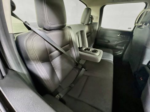 Used 2023 Nissan Frontier SV w/ Technology Package AWD/4WD image 24