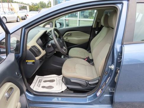Used 2016 Kia Rio LX image 16