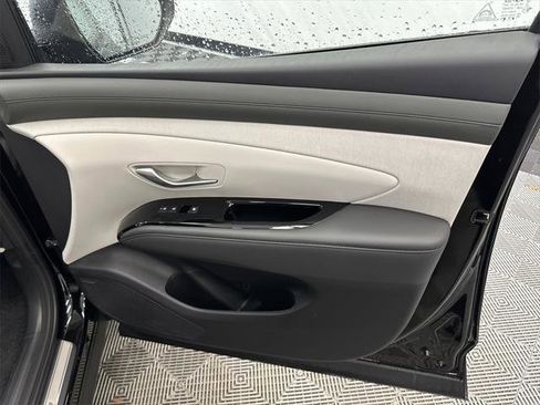 New 2026 Hyundai Tucson Limited image 16