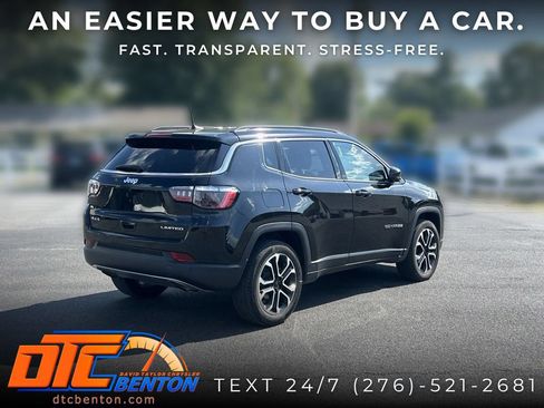 Used 2023 Jeep Compass Limited AWD/4WD image 3