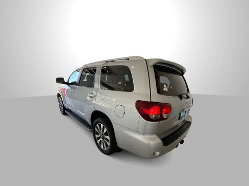 Used 2021 Toyota Sequoia Limited AWD/4WD image 6