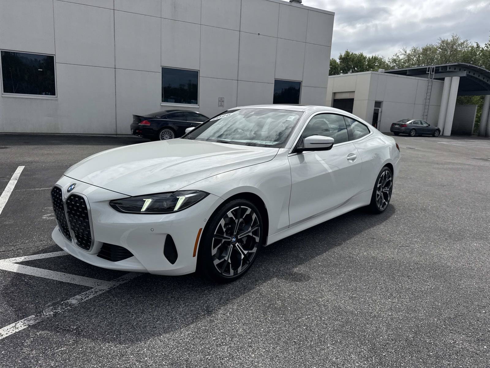 Certified 2026 BMW 430i Coupe w/ Parking Assistance Package RWD image 8