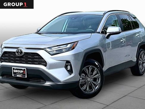 Used 2025 Toyota RAV4 XLE Premium w/ Weather Package AWD/4WD image 1