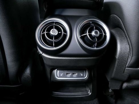 New 2025 Alfa Romeo Stelvio Sprint w/ Convenience Package image 18