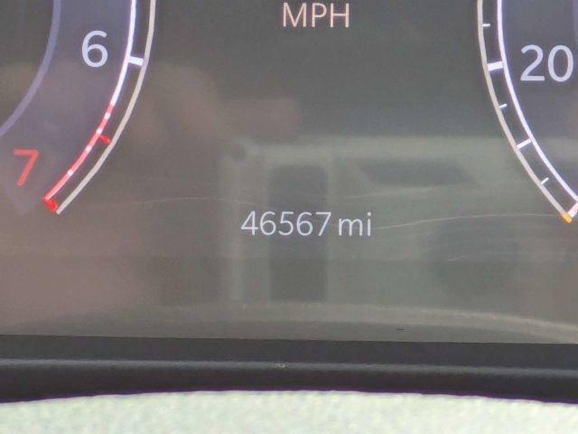 Used 2023 Jeep Grand Cherokee Altitude RWD image 32