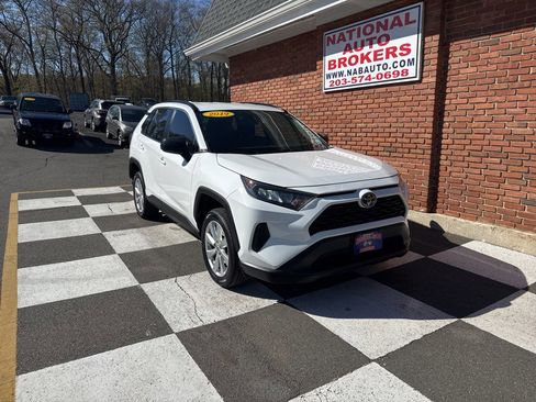 Used 2019 Toyota RAV4 LE w/ All Weather Liner Package AWD/4WD image 1