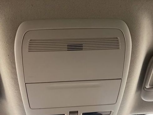 Used 2023 MAZDA CX-30 AWD 2.5 S w/ Premium Package image 17